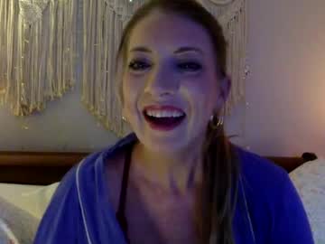 maggiemaeyousta