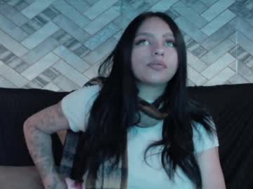 mia roose1