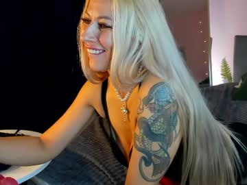 valerie foxy